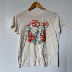 Edgy Cream Poison Skull Graphic Tee